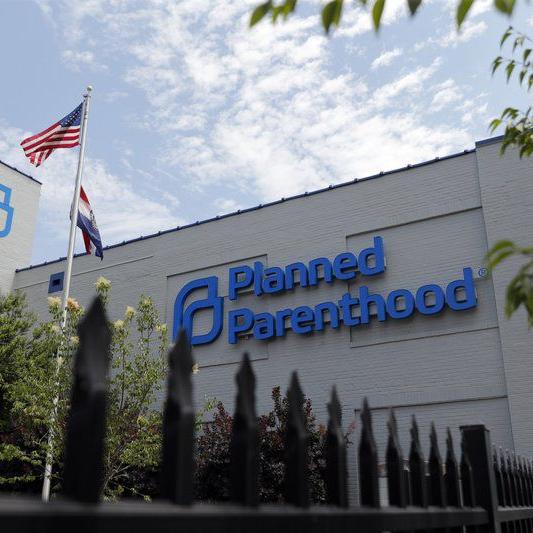 Planned Parenthood Building - 8-19-19